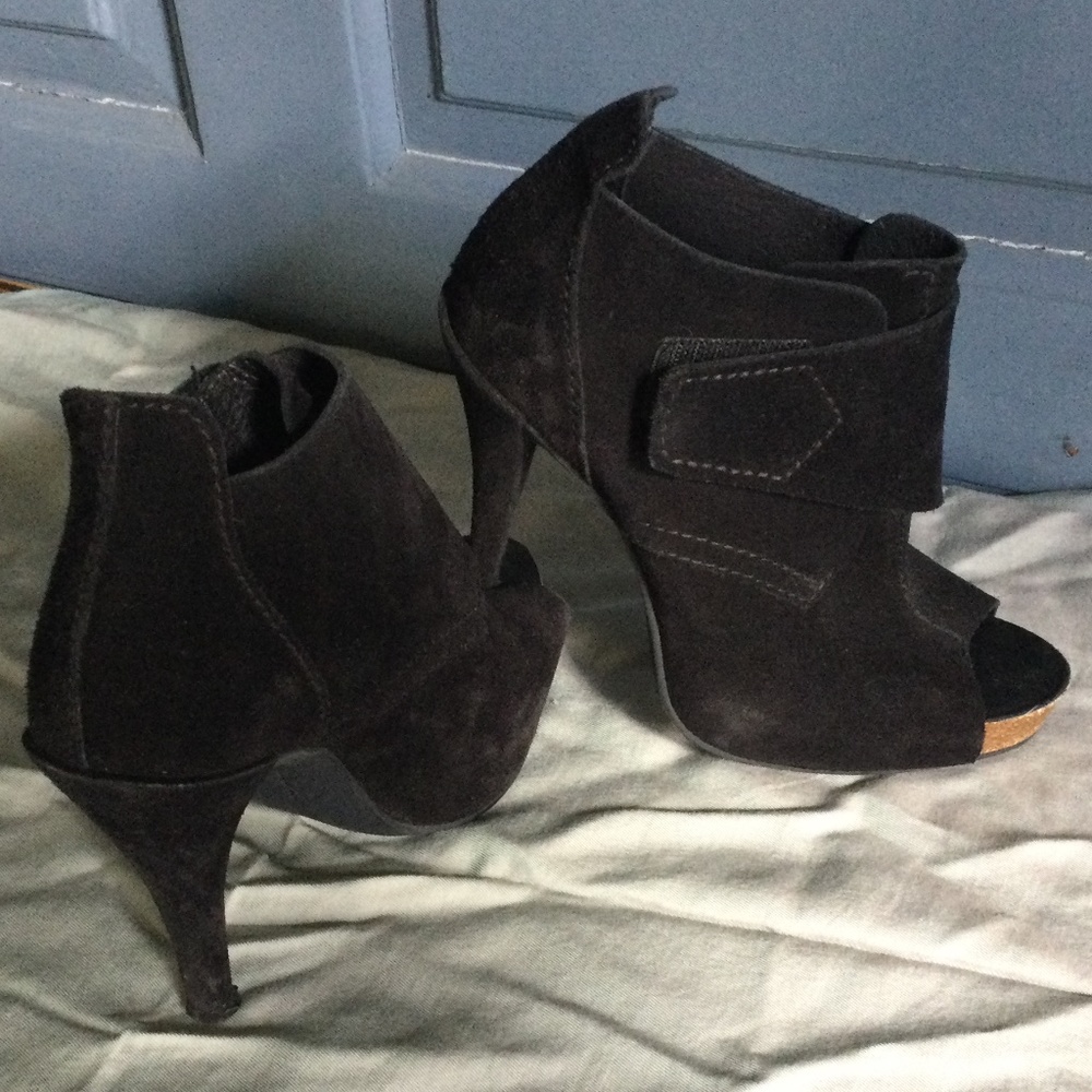 Pedro Garcia Chenoa black suede booties 37 - Picture 9 of 12